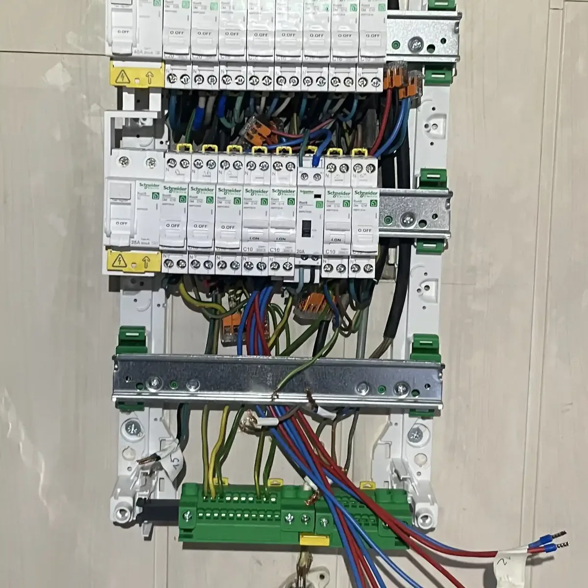 Dépannage électrique d'urgence à Évry-Courcouronnes Dépannage électrique d'urgence à Évry-Courcouronnes